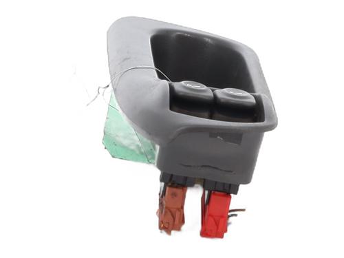 Used Left front window switch Left front window switch RENAULT SCÉNIC I MPV (JA0/1_, FA0_) 1.6 (JA00, JA16, JA15, JA19, JA1V, JA2B, JA2C, JA0B,... (107 hp) 30159517 30159517