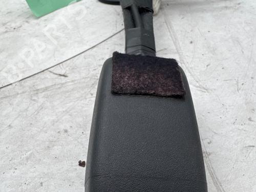 Used Seat buckle Seat buckle 37085825 37085825