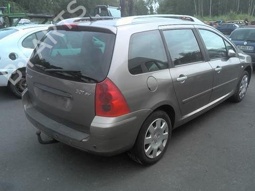 Front right quarter glass PEUGEOT 307 Break (3E) 2.0 | BP20354695C112 