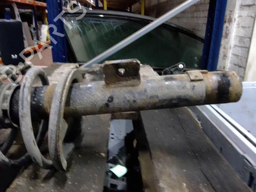 Used Right front shock absorber Right front shock absorber PEUGEOT 206 CC (2D) 1.6 HDi 110 (109 hp) 26156522 26156522
