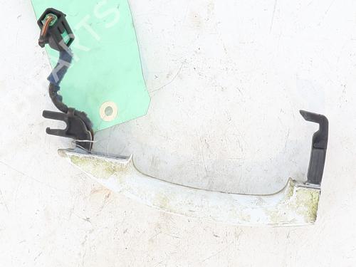 Used Front right exterior door handle Front right exterior door handle FORD KUGA I 2.0 TDCi (136 hp) 33708969 33708969