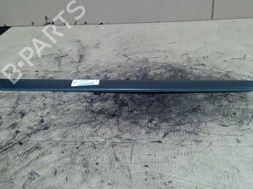 Used Door moulding trim CITROËN C4 Grand Picasso I (UA_) 2.0 HDi 150 (150 hp) 29318920
