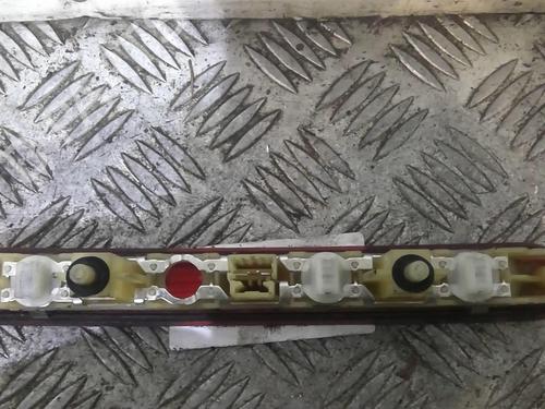 Used Third brake light Third brake light PEUGEOT 207 (WA_, WC_) 1.6 HDi (109 hp) 20361328 20361328