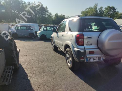 Høyre foran beltestrammer TOYOTA RAV 4 II (_A2_) 2.0 D 4WD (CLA20_, CLA21_, CLA20R, CLA21R) | BP29292133C88 