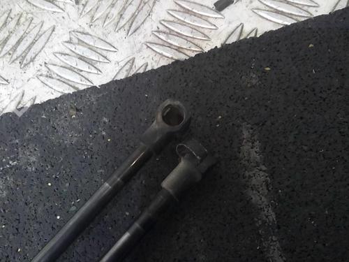 Used Tailgate lift support BMW 1 (E87) 118 d (143 hp) 20366529