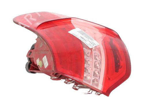 right-taillight-citroen-c5-iii-rd_-2008-2009-2010-2011-2012-2013-2014-2015-2016-2017-32199697 main image