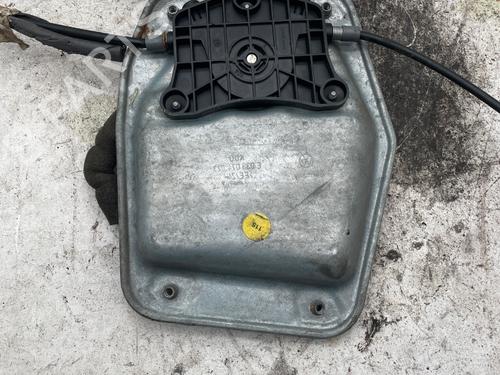 Front left window mechanism VW EOS (1F7, 1F8) 2.0 FSI | BP40613462C22 - Image 3