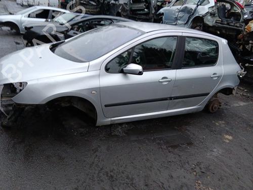 Left headlight PEUGEOT 307 (3A/C) 2.0 HDi 110 | BP32427475C28 - Image 13