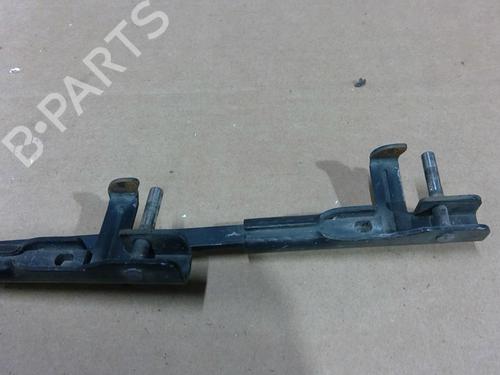 Vindrute viskerarm FORD FOCUS II (DA_, HCP, DP) 1.6 TDCi | BP30538370C143