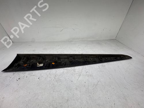 door-moulding-trim-renault-clio-iv-bh_-2012-2013-2014-2015-2016-2017-2018-2019-2020-2021-38636923 main image