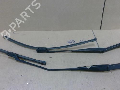 Front windshield wiper arm FORD FIESTA VI (CB1, CCN) 1.4 TDCi | BP27221255C143 