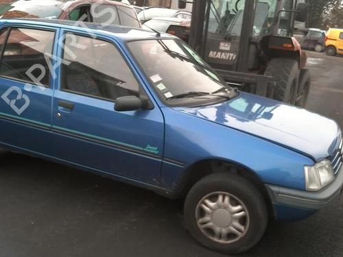 Right mirror PEUGEOT 205 II (20A/C) 1.8 XDT | BP21592032C27