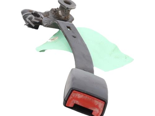 Engate do cinto Engate do cinto VW GOLF IV (1J1) 1.9 SDI (68 hp) 33729828 33729828