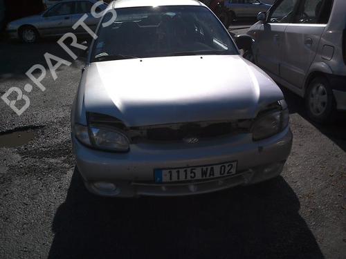 Left headlight HYUNDAI ACCENT I (X-3) 1.3 i 12V | BP20364930C28 