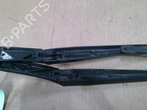 Front windshield wiper arm VW GOLF V (1K1) 1.9 TDI | BP29143236C143 