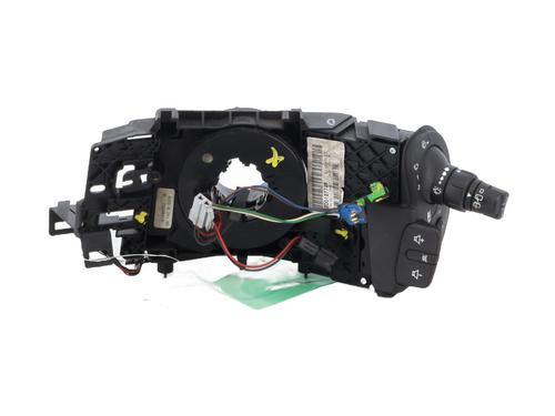 Used Steering column stalk RENAULT SCÉNIC II (JM0/1_) 1.5 dCi (JM1E, JM16) (106 hp) 29961452