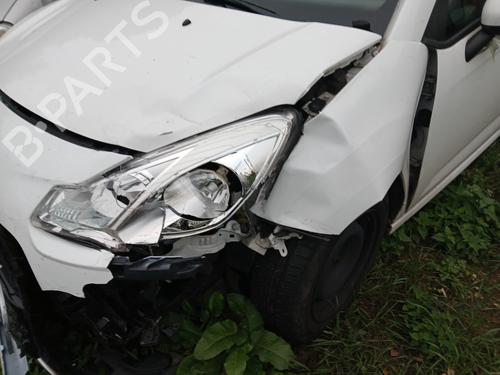 Right headlight CITROËN C3 II (SC_) 1.4 HDi 70 (SC8HZC, SC8HR0, SC8HP4) | BP31983814C29 