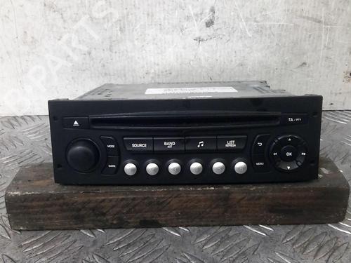 Used Radio Radio CITROËN C3 II (SC_) 1.0 VTi 68 (68 hp) 20355072 20355072