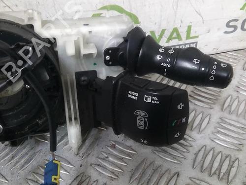 Used Steering column stalk RENAULT LAGUNA III (BT0/1) 1.5 dCi (BT00, BT0A, BT0T, BT1J) (110 hp) 21728151