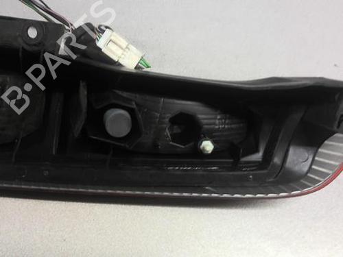 Used Left taillight NISSAN X-TRAIL I (T30) 2.2 Di 4x4 (114 hp) 22000178