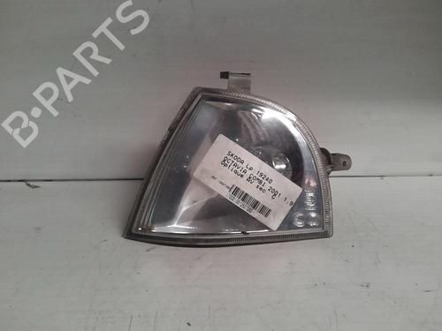 Used Left front indicator Left front indicator SKODA OCTAVIA I Combi (1U5) 1.9 TDI (90 hp) 20370702 20370702