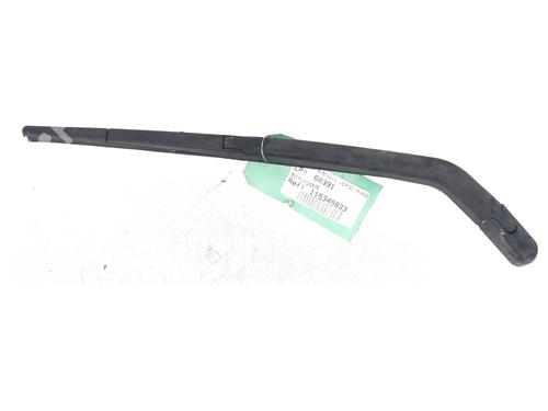 Used Rear windshield wiper arm Rear windshield wiper arm TOYOTA AVENSIS VERSO (_M2_) 2.0 D (CLM20_, CLM20R) (116 hp) 31704290 31704290