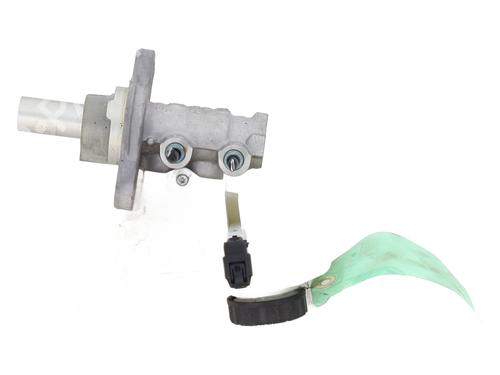 Used Brake master cylinder Brake master cylinder MINI MINI (F56) Cooper SE / Electric (184 hp) 22410304 22410304