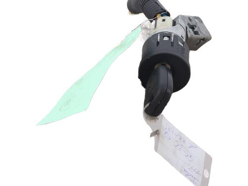 Used Ignition barrel PEUGEOT 107 (PM_, PN_) 1.0 (68 hp) 26648127