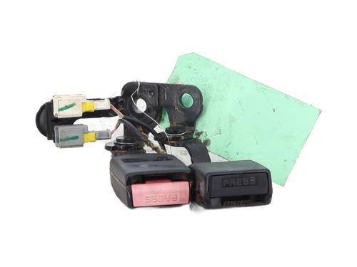 Used Seat buckle PEUGEOT 607 (9D, 9U) 2.7 HDi 24V (204 hp) 31704736