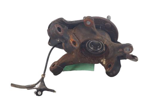 Used Left front steering knuckle Left front steering knuckle TOYOTA YARIS (_P13_) 1.0 (KSP130_, KSP130) (69 hp) 23996183 23996183