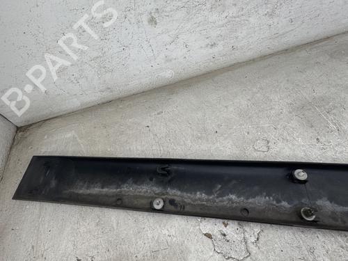 Used Door moulding trim Door moulding trim 37418826 37418826
