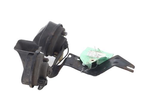 horn-peugeot-407-6d_-2004-2005-2006-2007-2008-2009-2010-2011-31604214 main image