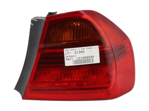 right-taillight-bmw-3-e90-2004-2005-2006-2007-2008-2009-2010-2011-2012-32427485 main image