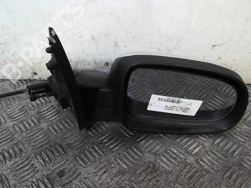 Retrovisore destro OPEL CORSA C (X01) 1.7 DI (F08, F68) (65 hp) 21999679