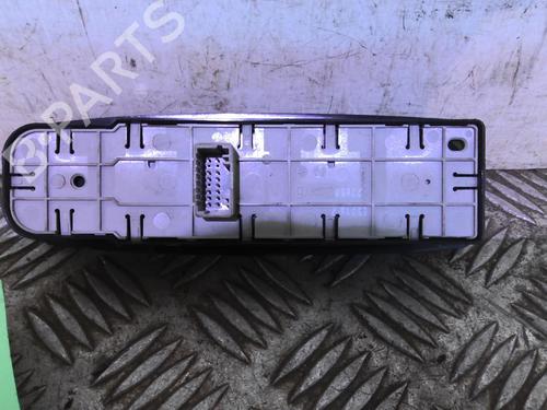 Used Left front window switch Left front window switch RENAULT MEGANE III Hatchback (BZ0/1_, B3_) 1.5 dCi (BZ09, BZ0D, BZ1W, BZ29, BZ14) (110 hp) 21522116 21522116