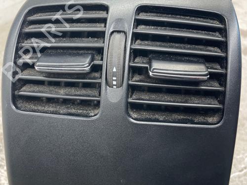 Middle console MERCEDES-BENZ C-CLASS (W204) C 200 CDI (204.007, 204.006) | BP36591846I22 - Image 4