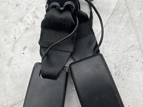 Used Seat buckle Seat buckle 37085805 37085805