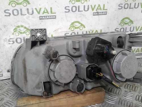 Right headlight HYUNDAI TRAJET (FO) 2.0 CRDi | BP22004292C29