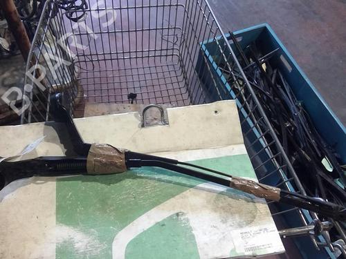 Used Front windshield wiper arm CITROËN C4 Picasso II 1.2 THP 130 (130 hp) 21558019