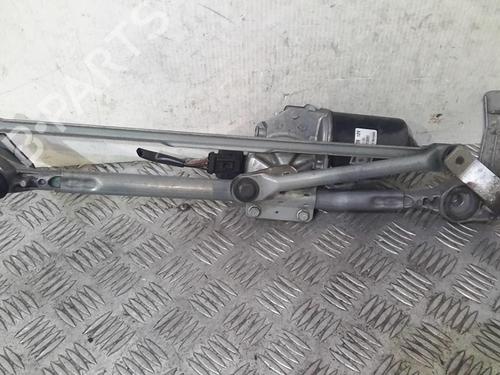Used Front wiper motor Front wiper motor BMW 3 Touring (E91) 318 d (122 hp) 20366558 20366558