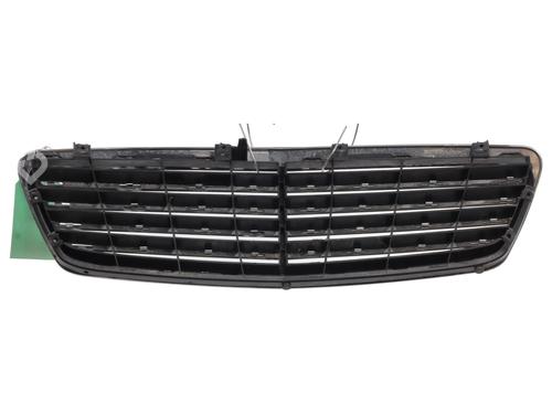 Used Grille Grille MERCEDES-BENZ C-CLASS (W203) C 220 CDI (203.006) (136 hp) 30380975 30380975
