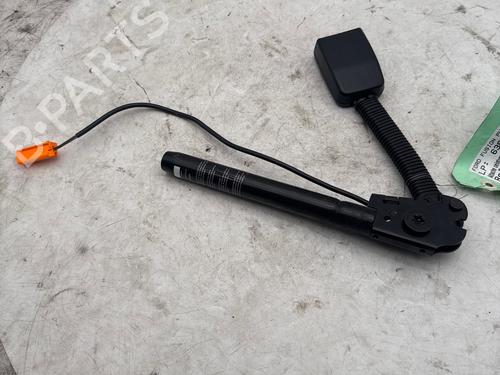 Used Seat buckle Seat buckle 37086253 37086253