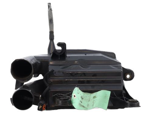 Used Air filter box PEUGEOT 208 I (CA_, CC_) 1.6 HDi / BlueHDi 75 (75 hp) 31818298