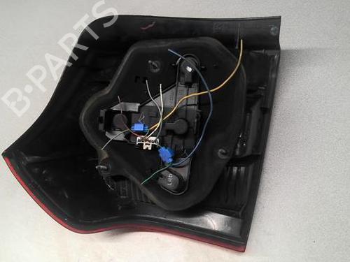 Used Right taillight TOYOTA COROLLA (_E12_) 2.0 D-4D (CDE120_, CDE120R) (90 hp) 22001255