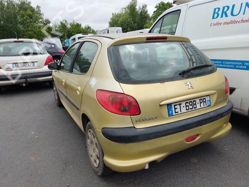 Left taillight PEUGEOT 206 Hatchback (2A/C) 1.4 HDi eco 70 | BP26034963C34 