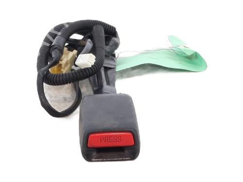 Boucle de ceinture de sécurité TOYOTA YARIS (_P9_) 1.4 D-4D (NLP90_, NLP90R) (90 hp) 30866324