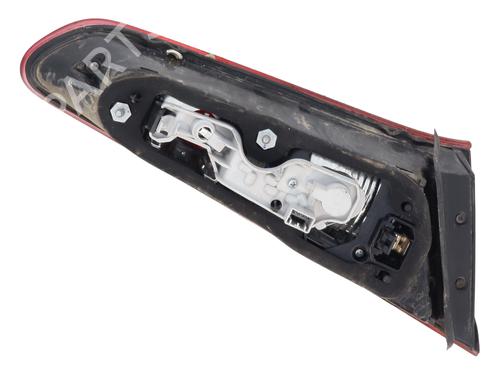 left-tailgate-light-alfa-romeo-giulietta-940_-2010-2011-2012-2013-2014-2015-2016-2017-2018-2019-2020-32383159 main image