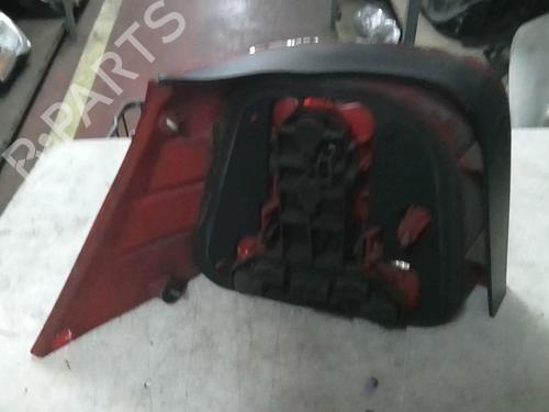 Right taillight VW GOLF IV (1J1) 1.9 SDI | BP20364440C35 