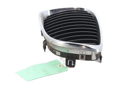 Used Grille BMW 1 (E87) 118 d (143 hp) 30492313