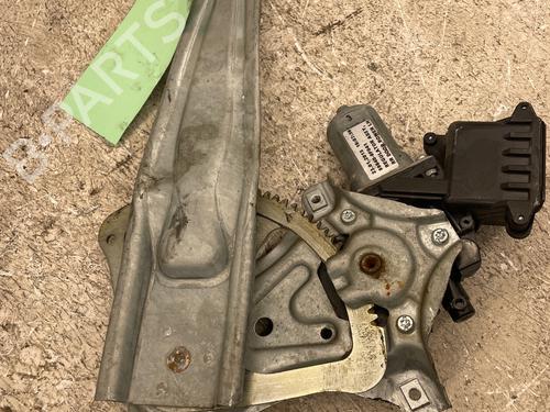 rear-left-window-mechanism-toyota-verso-_r2_-2009-2010-2011-2012-2013-2014-2015-2016-2017-2018-36591804 main image